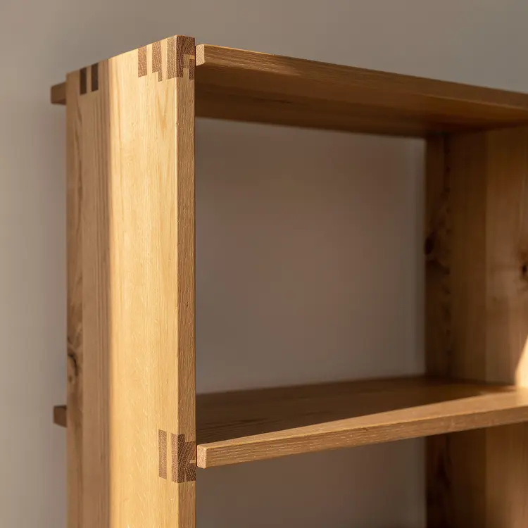 Custom Dovetail Oak Bookshelf
