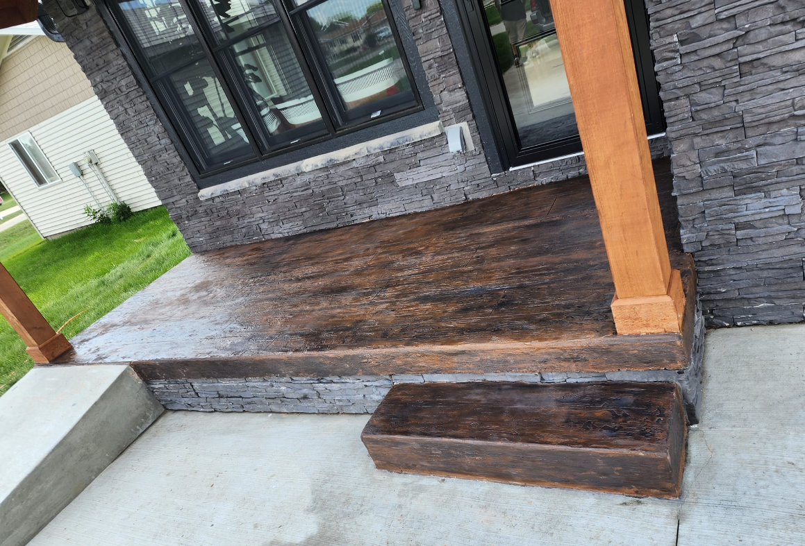 Wood-Grain Stamped Concrete Porch & Steps