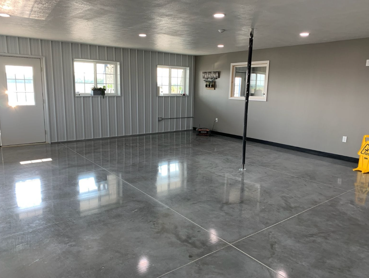 High-Gloss Polished Concrete Floor – Interior Space