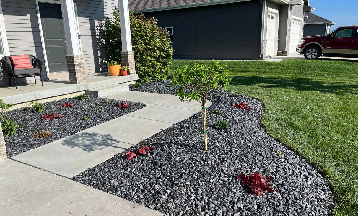Front Yard Landscape Design with Rock Mulch Beds & Stepping Stone Walkway