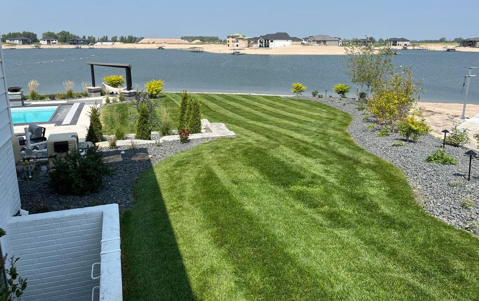 Lakefront Backyard Landscape Design & Lawn Care