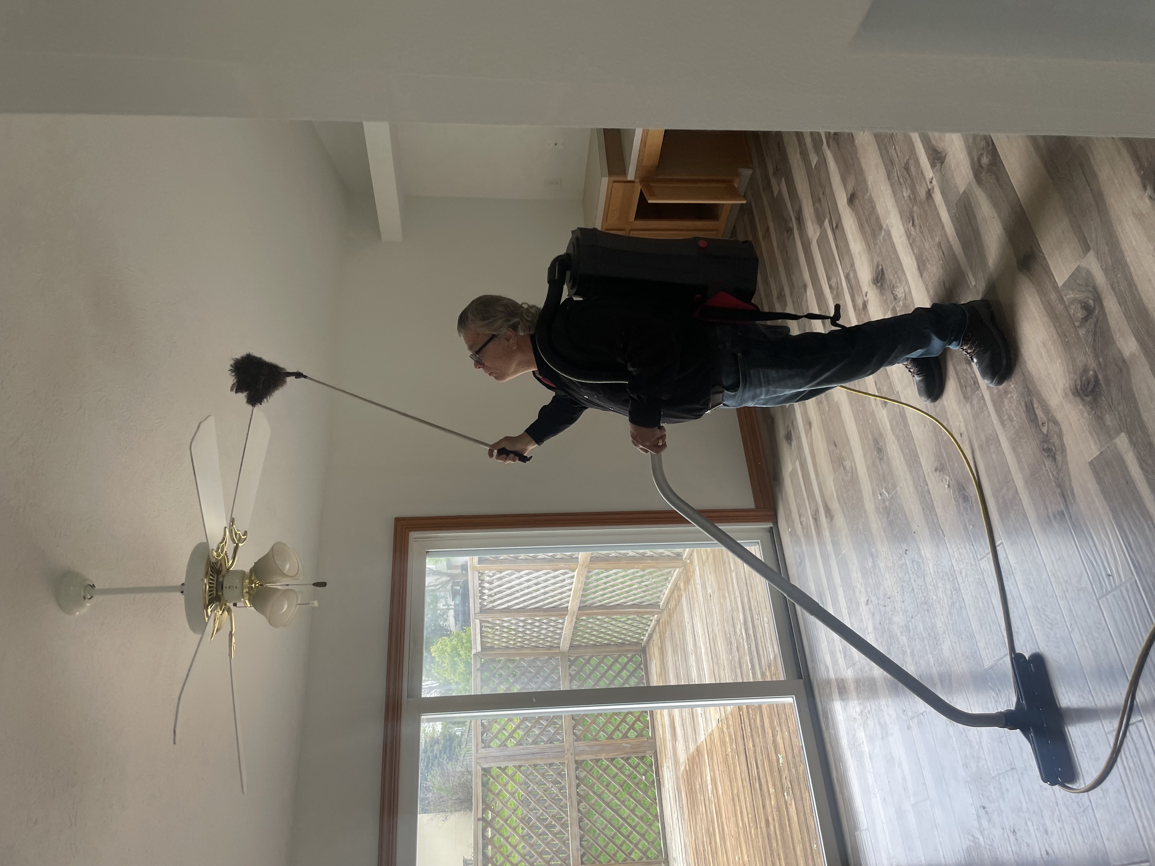 Professional Deep Cleaning – Ceiling Fan & High Surface Dusting