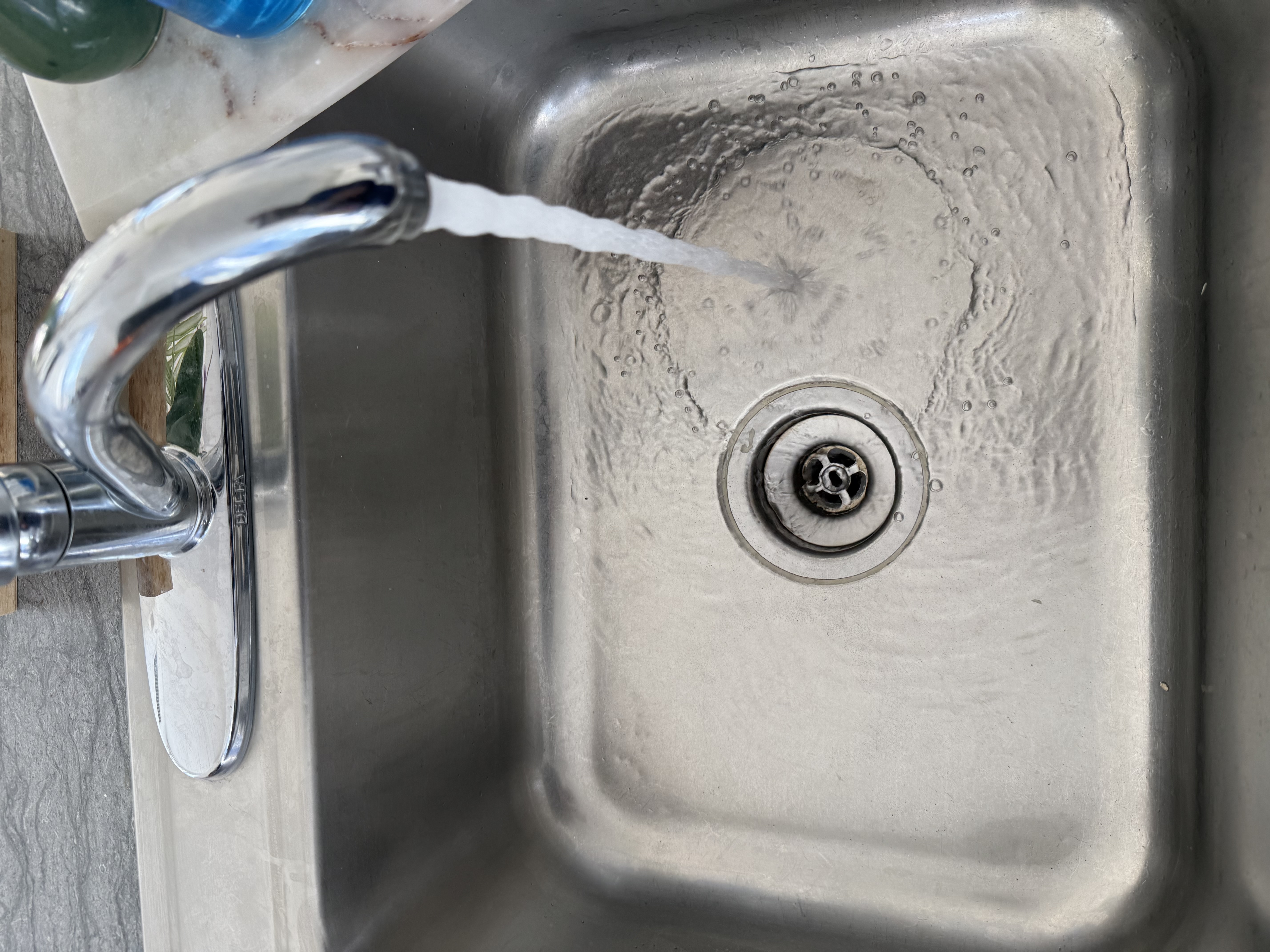 Kitchen Sink Drain & Faucet Service