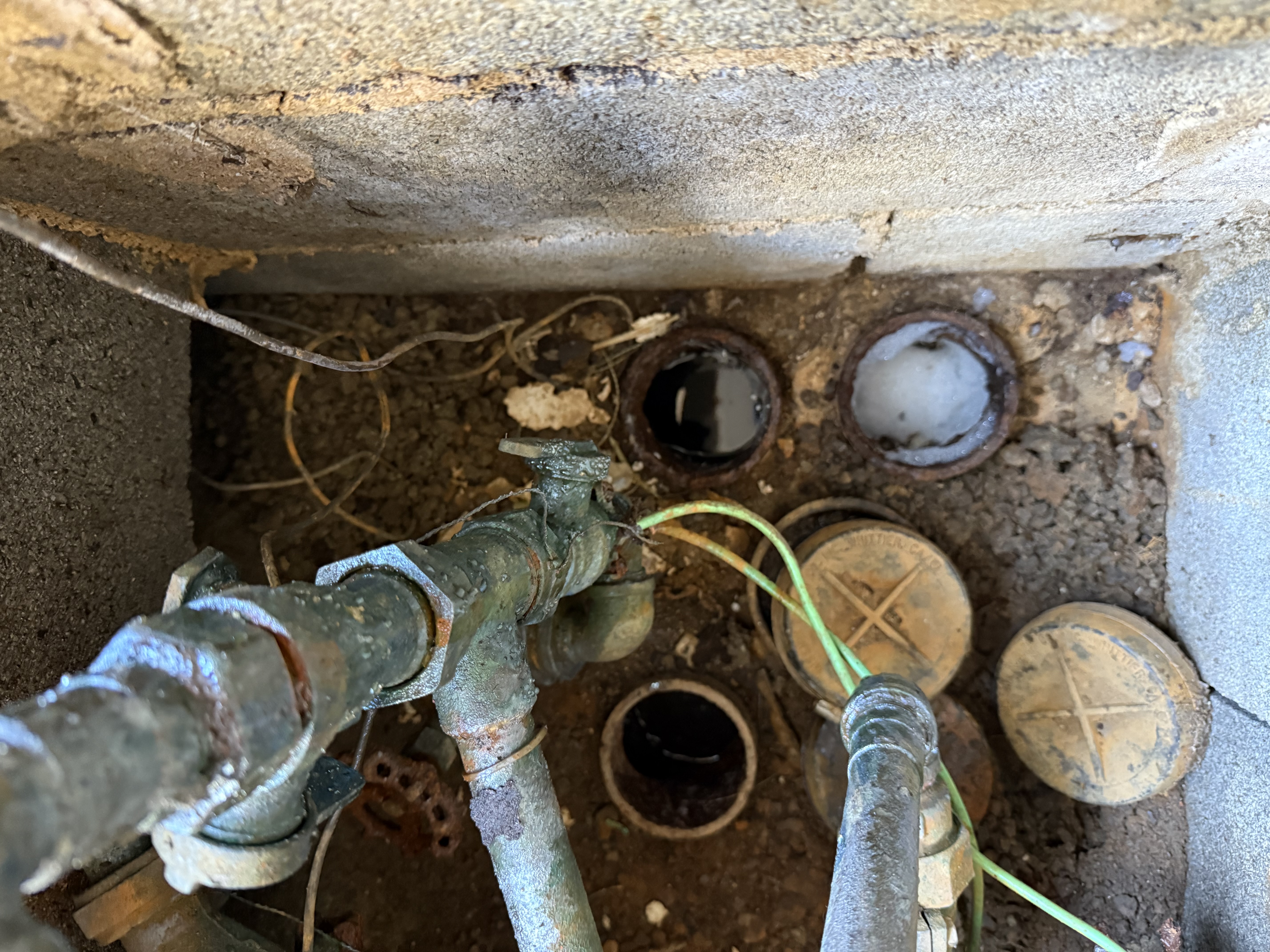 Underground Drain & Sewer Pipe Access Pit Inspection