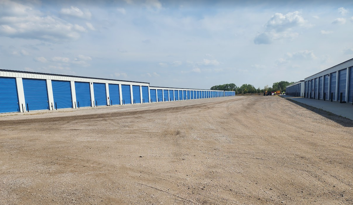 Outdoor Storage Unit Facility at Sandy Pointe Storage