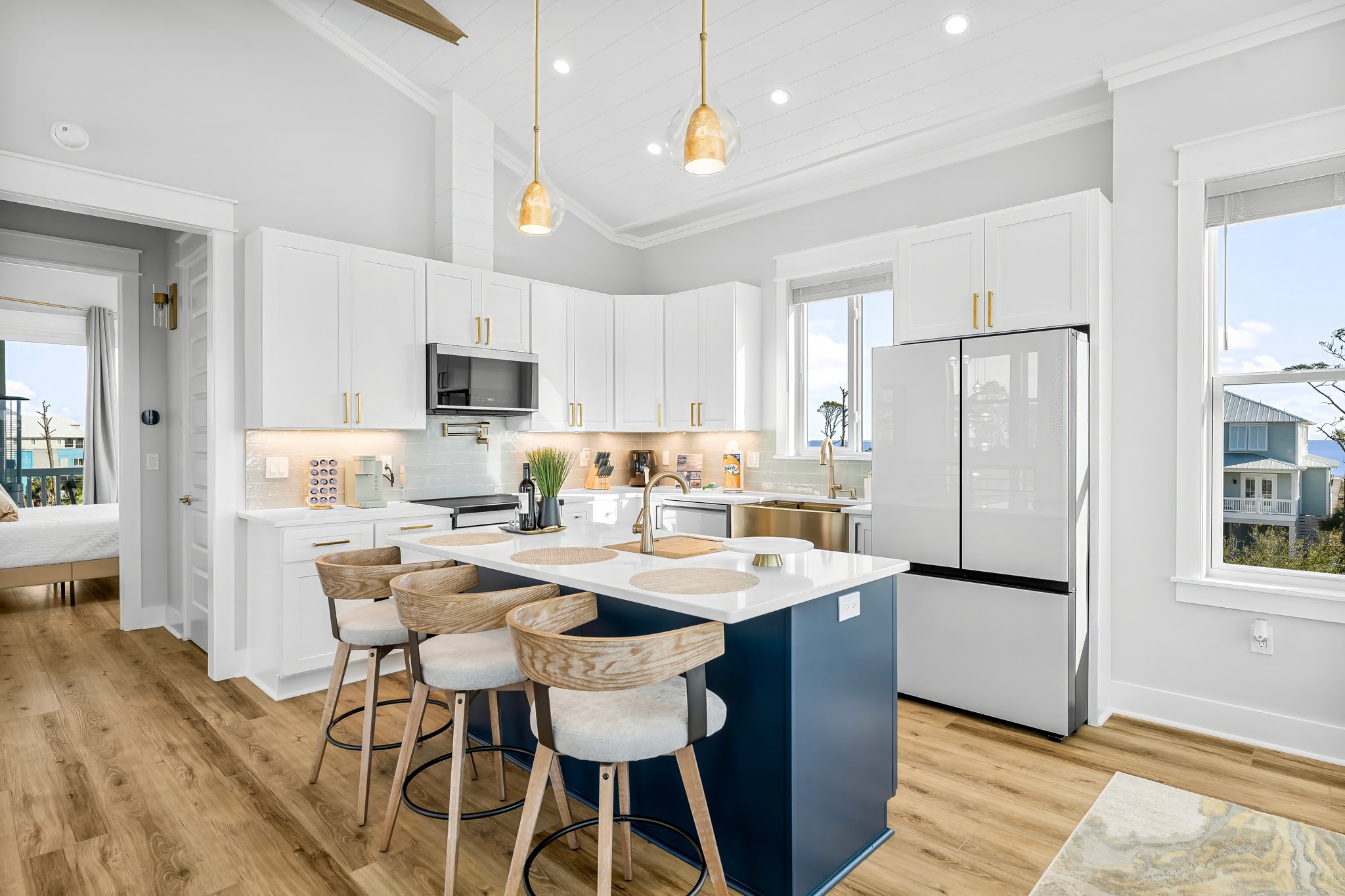 Spotless Modern Kitchen After Professional Cleaning