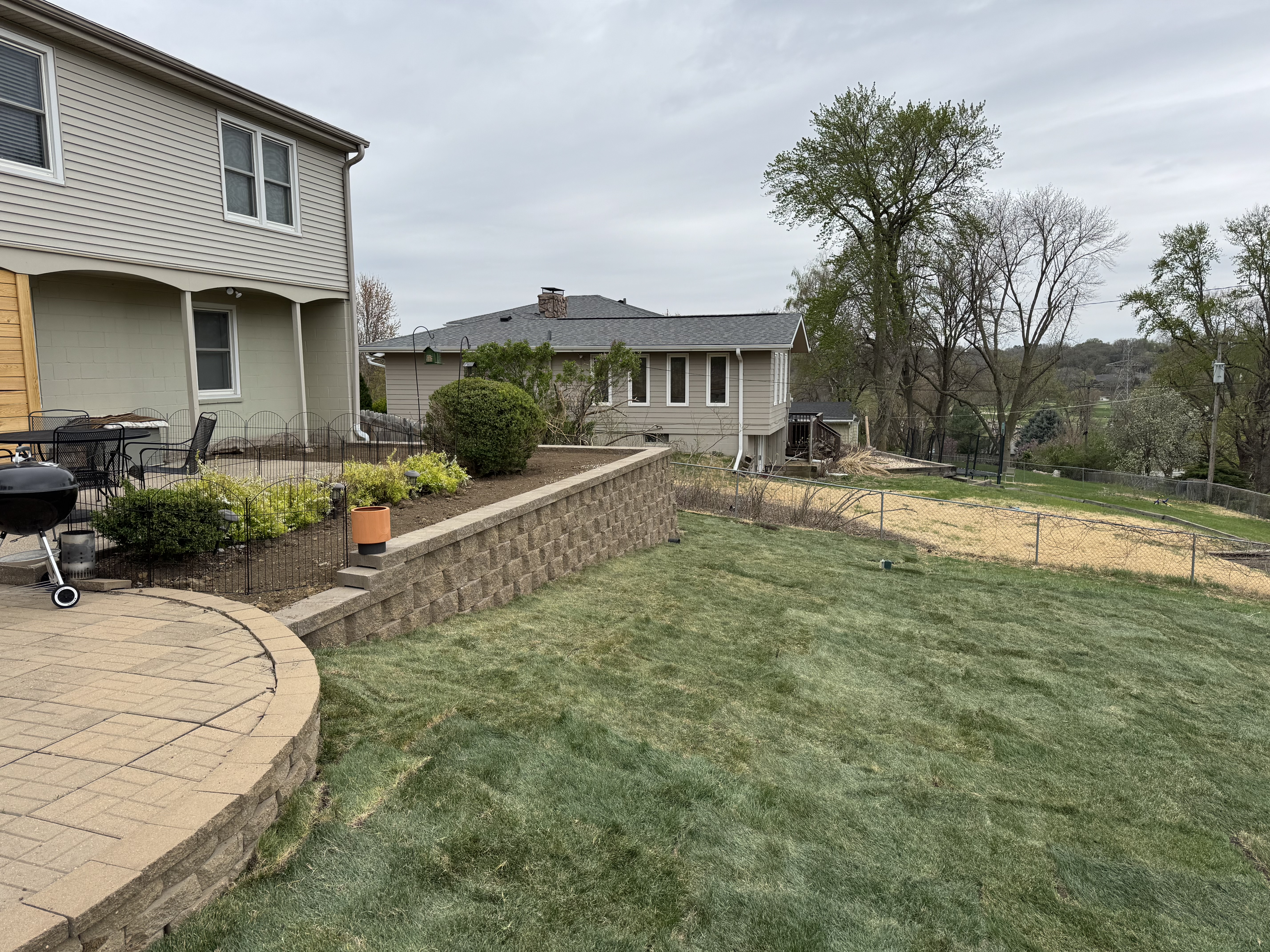 Block Retaining Wall & Paver Patio Backyard Transformation