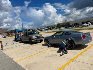 Mobile Tire Service on a Ford Mustang – PTR Mobile Tire Service