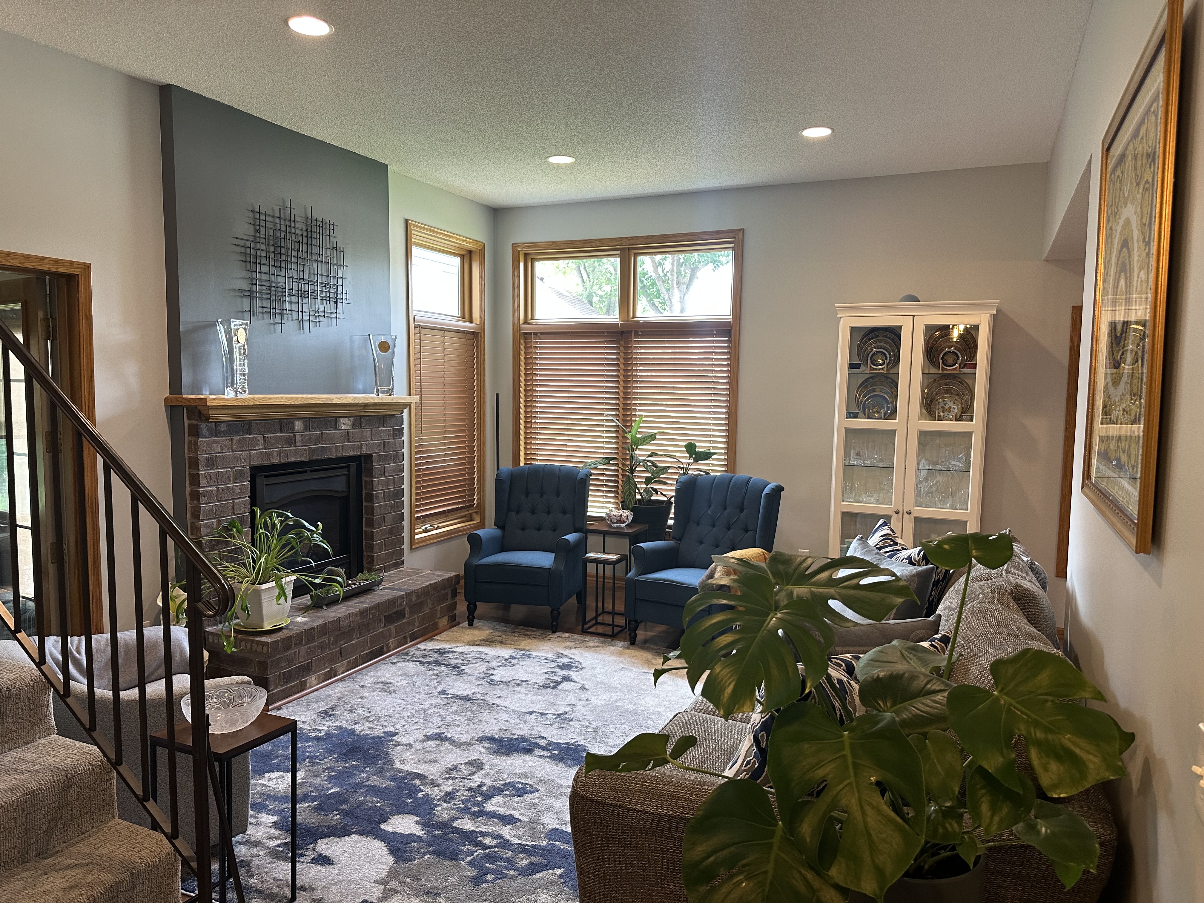 Living Room Interior Accent Wall Transformation