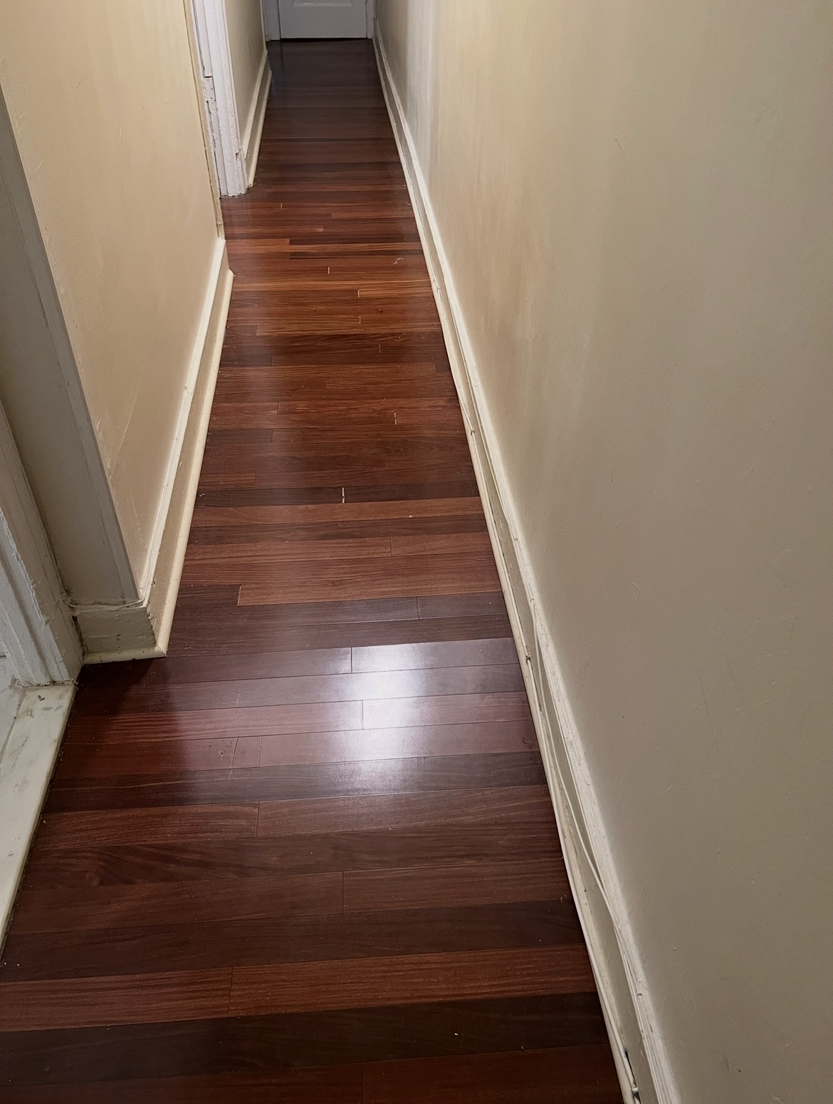 Hardwood Floor Hallway – Residential Floor Care